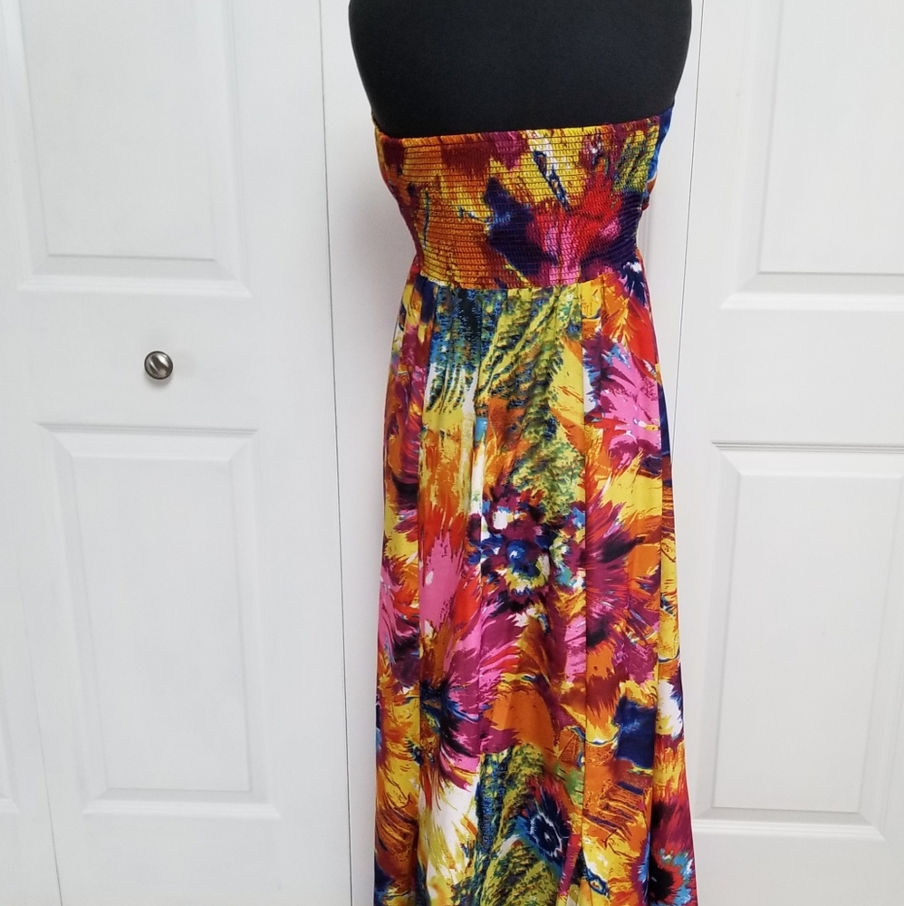 Woman's Bellatrix Medium Strapless Maxi Dress - Picture 3 of 4